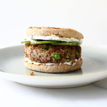 These quinoa and white bean burgers are naturally vegan and gluten-free, and they're a breeze to throw together!