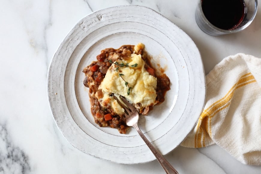 Lentil shepherds pie on plate.