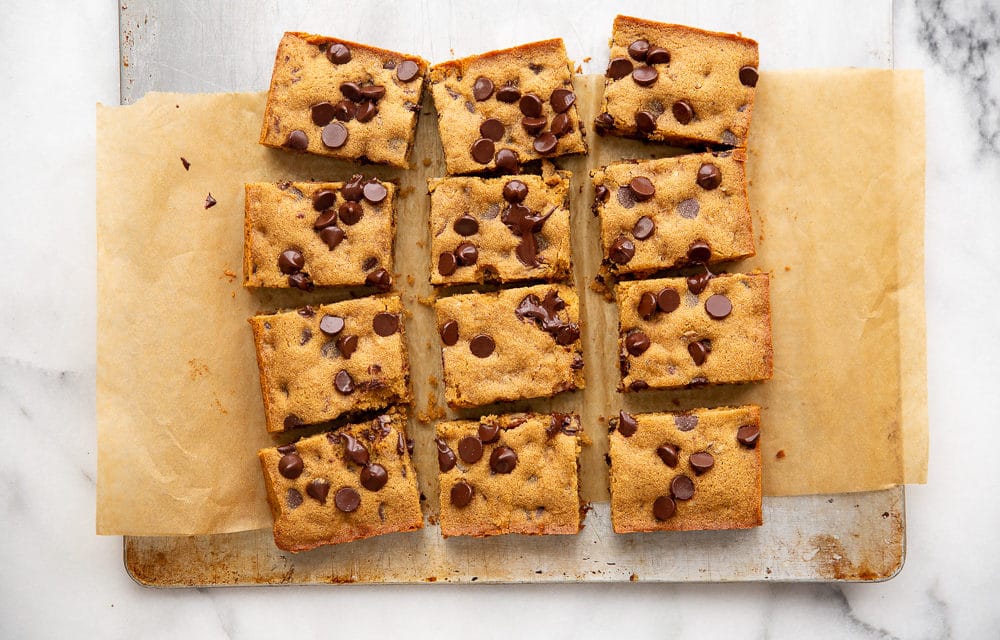 chocolate chip cassava cookie bars (gluten-free, paleo)