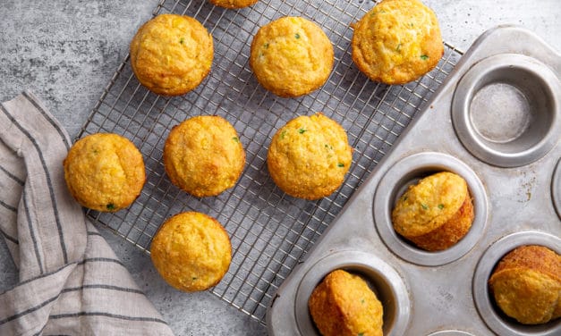 Jalapeño Cheddar Cornbread Muffins (Gluten-free option!)